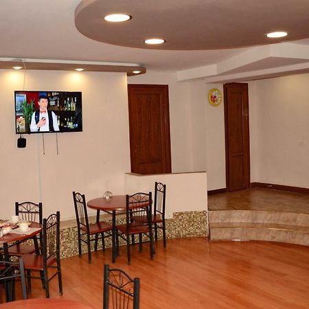 Prime Hotel Tours Yerevan Exterior photo
