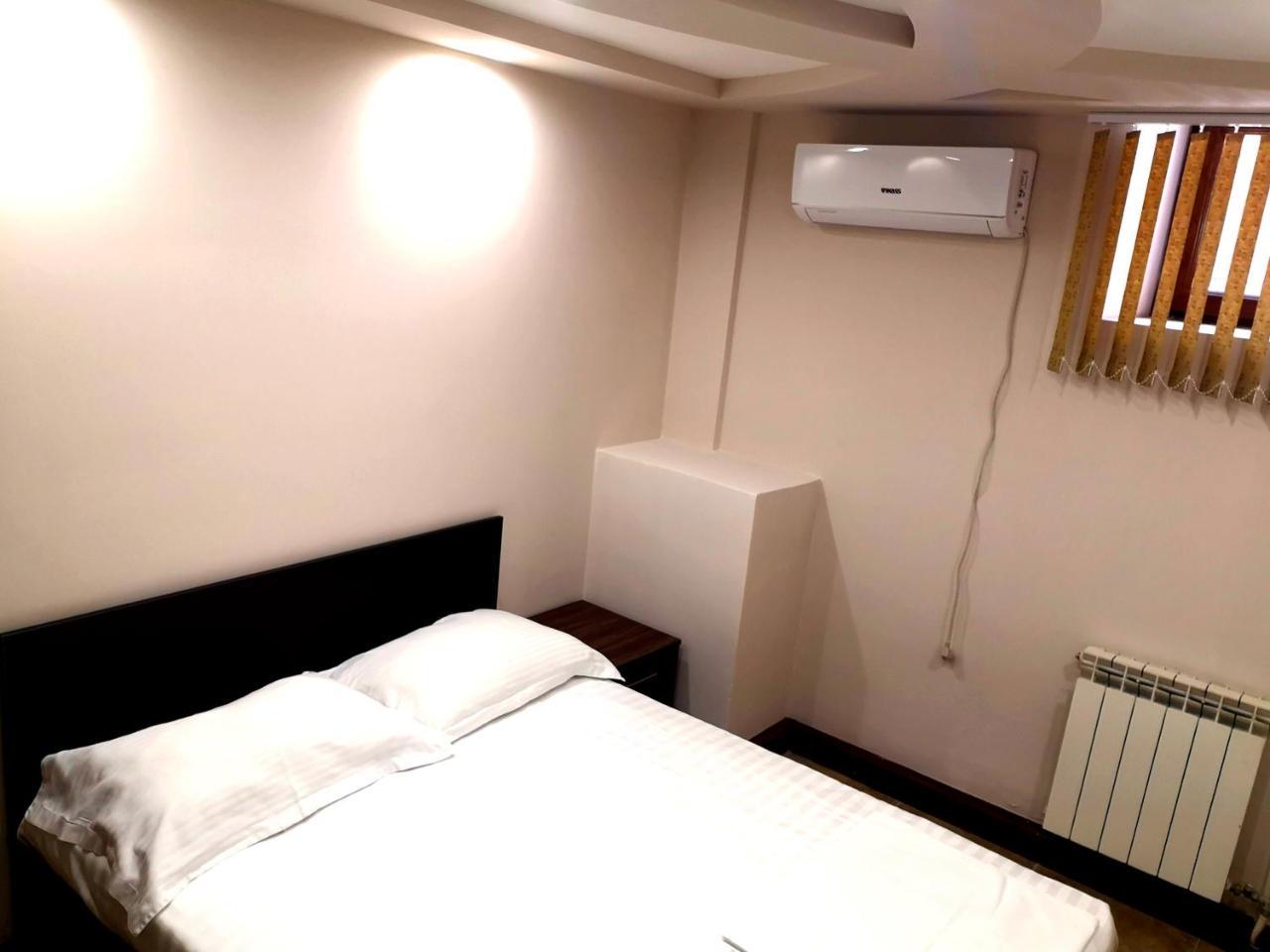 Prime Hotel Tours Yerevan Room photo