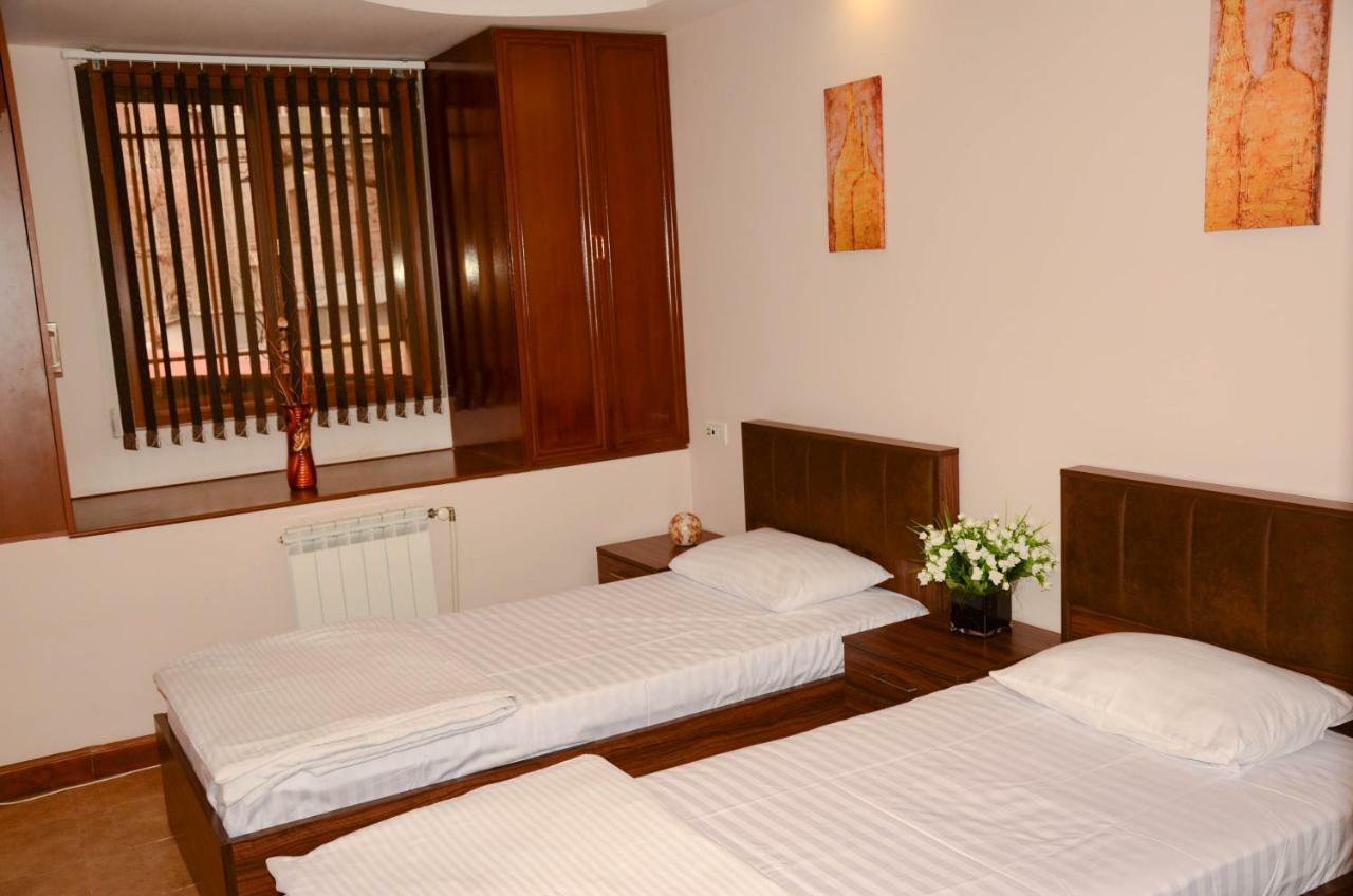 Prime Hotel Tours Yerevan Exterior photo
