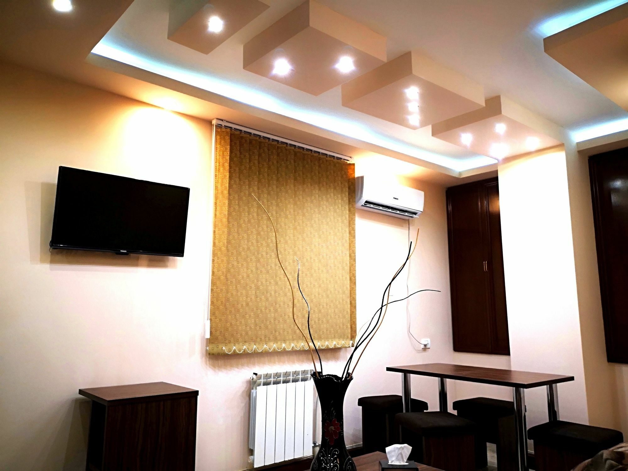 Prime Hotel Tours Yerevan Exterior photo